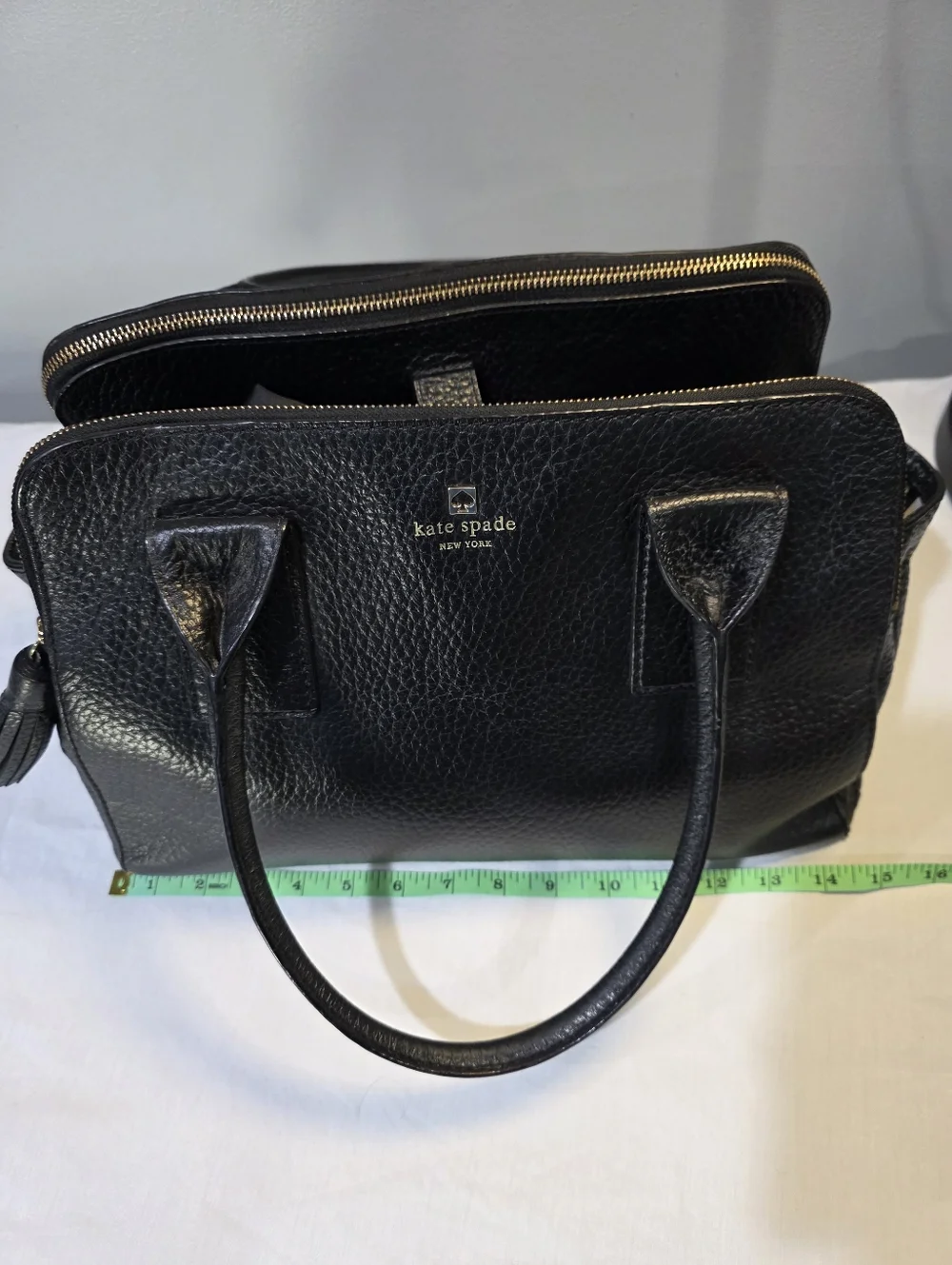 Kate Spade Classic Southport Avenue Lydia Peppled Leather Satchel Tassles Preppy